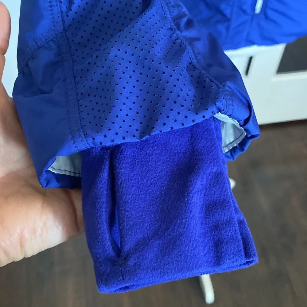 Lululemon Athletica Outward Bound Blue Jacket (Size 2)